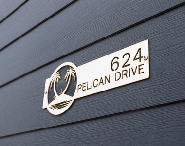624 Pelican Drive - Photo Thumbnail 1