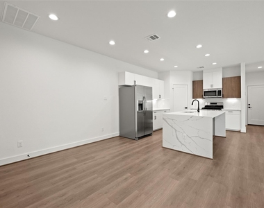 2649 Seaglass View Drive - Photo Thumbnail 7