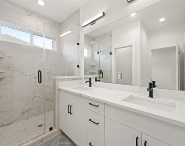 2649 Seaglass View Drive - Photo Thumbnail 18