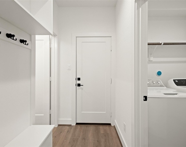 2649 Seaglass View Drive - Photo Thumbnail 11