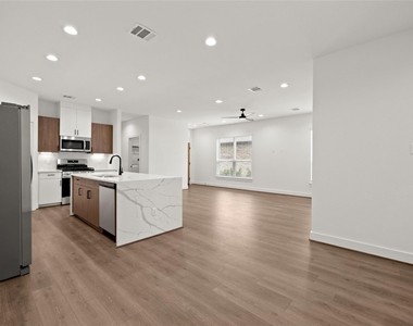 2649 Seaglass View Drive - Photo Thumbnail 8