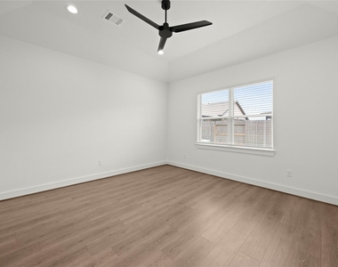 2649 Seaglass View Drive - Photo Thumbnail 14