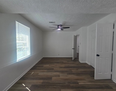 5102 Avenue L - Photo Thumbnail 29