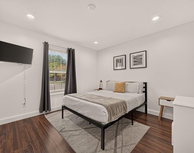 2508 Wheeler Street - Photo Thumbnail 6