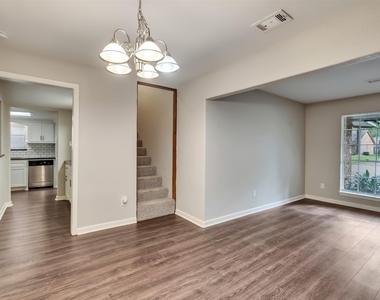 2030 Lone Rock Drive - Photo Thumbnail 27