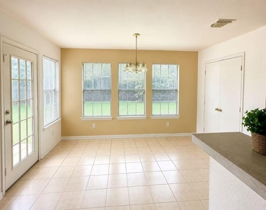 3519 Benjamin Franklin Lane - Photo Thumbnail 7