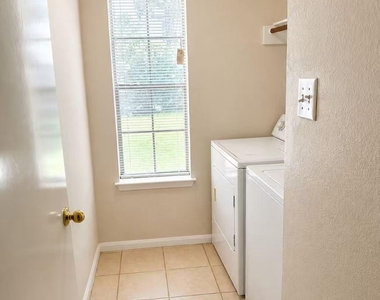 3519 Benjamin Franklin Lane - Photo Thumbnail 20