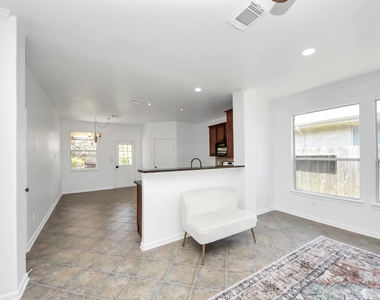 7330 Jacobs Well Drive - Photo Thumbnail 17