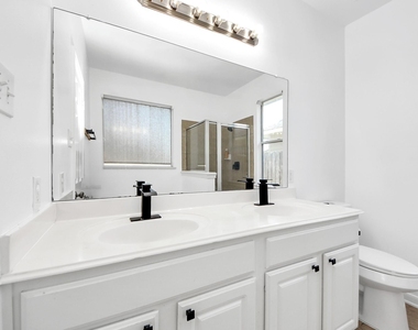 7330 Jacobs Well Drive - Photo Thumbnail 13