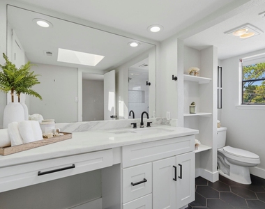 1063 Country Place Drive - Photo Thumbnail 31