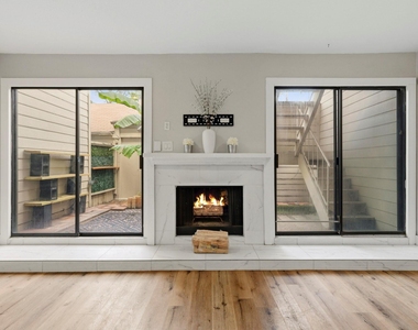 1063 Country Place Drive - Photo Thumbnail 14
