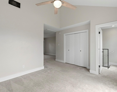 1063 Country Place Drive - Photo Thumbnail 26