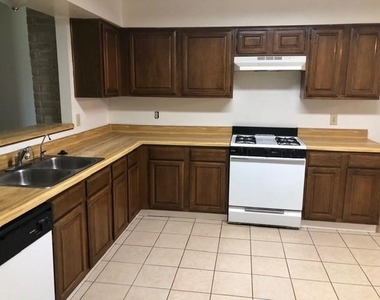 18023 Garden Manor Drive - Photo Thumbnail 3