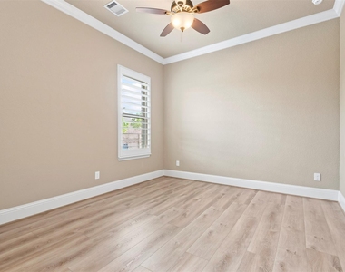 3502 Gambel Drive - Photo Thumbnail 22