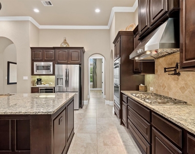 3502 Gambel Drive - Photo Thumbnail 11