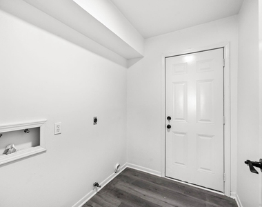 1022 Western Meadows Drive - Photo Thumbnail 18