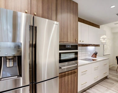 2700 Revere Street - Photo Thumbnail 11