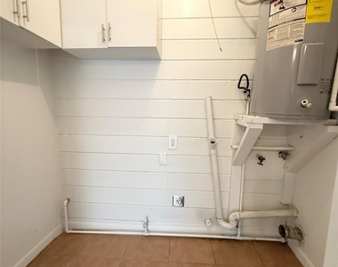 8 Piney Way - Photo Thumbnail 19