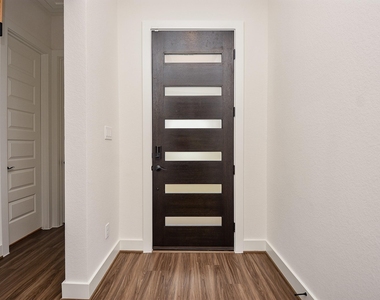 7622 Ridgeside Drive - Photo Thumbnail 25