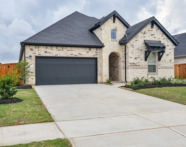 7622 Ridgeside Drive - Photo Thumbnail 2