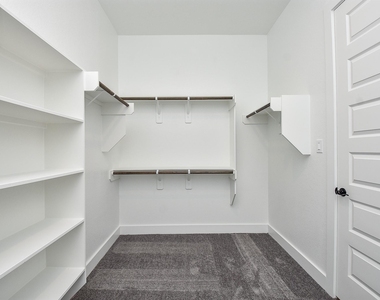 7622 Ridgeside Drive - Photo Thumbnail 23