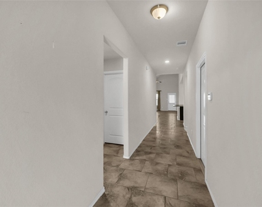 23723 Giardini Drive - Photo Thumbnail 5