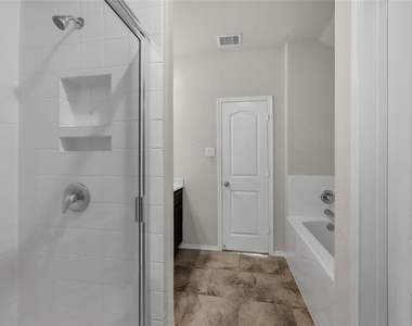 23723 Giardini Drive - Photo Thumbnail 18