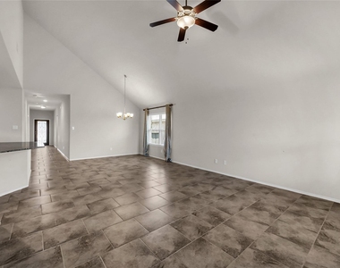 23723 Giardini Drive - Photo Thumbnail 9