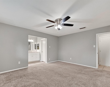 16614 Blackhawk Boulevard - Photo Thumbnail 14
