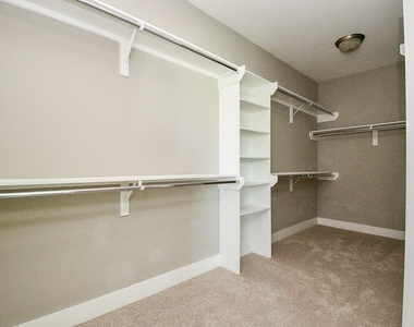 955 W 24th Street - Photo Thumbnail 39