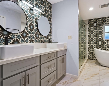 12018 Beinhorn Drive - Photo Thumbnail 17