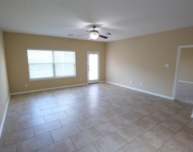 27131 Danbridge Gulch Lane - Photo Thumbnail 10