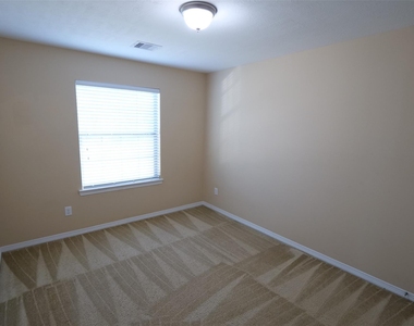 27131 Danbridge Gulch Lane - Photo Thumbnail 33