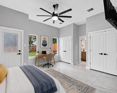 5027 Dickens Road - Photo Thumbnail 16