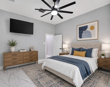 5027 Dickens Road - Photo Thumbnail 2