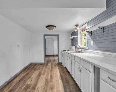 1381 Harrell Road - Photo Thumbnail 6