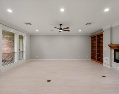 20403 Atascocita Shores Drive - Photo Thumbnail 9
