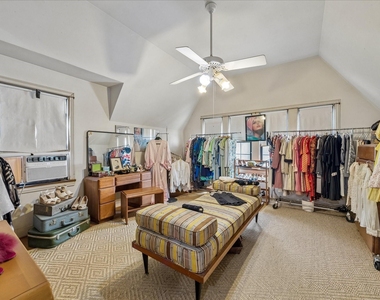 1956 Norfolk Street - Photo Thumbnail 6