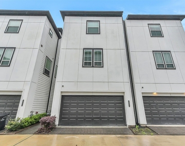 2804 Grand Fountains Drive - Photo Thumbnail 28