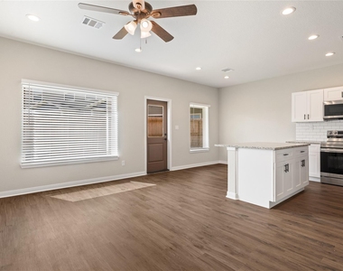 14010 Longstreet - Photo Thumbnail 5