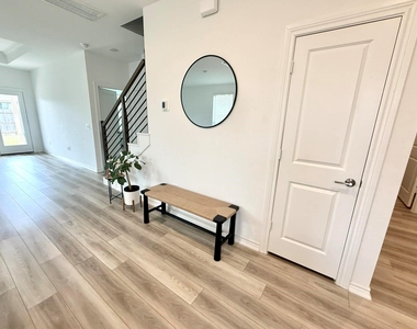 1301 Tan Gable Ln - Photo Thumbnail 4