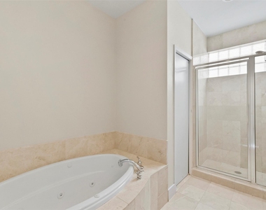 901 Roy Street - Photo Thumbnail 24