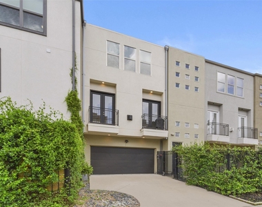 901 Roy Street - Photo Thumbnail 1