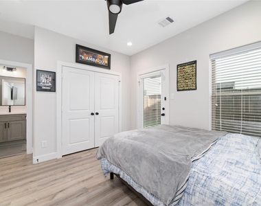 3705 Creekmont Green Lane - Photo Thumbnail 6