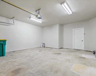 2635 Katie Harbor Drive - Photo Thumbnail 23