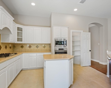 2635 Katie Harbor Drive - Photo Thumbnail 8
