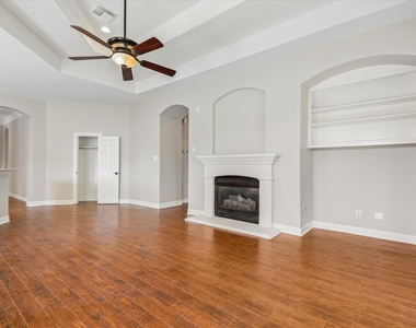 2635 Katie Harbor Drive - Photo Thumbnail 5