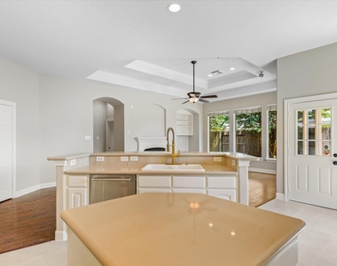 2635 Katie Harbor Drive - Photo Thumbnail 9