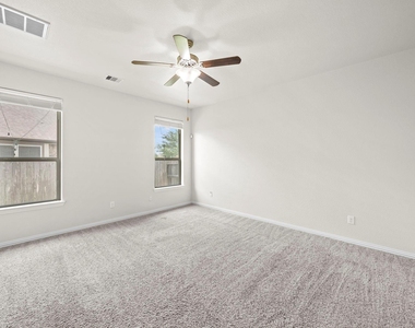 8026 Caden Mills Lane - Photo Thumbnail 32