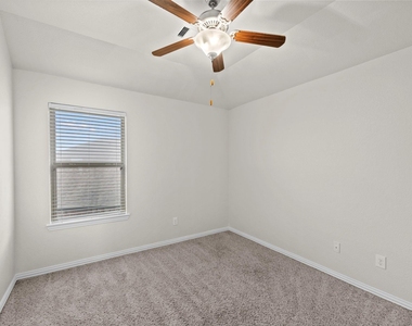 8026 Caden Mills Lane - Photo Thumbnail 44